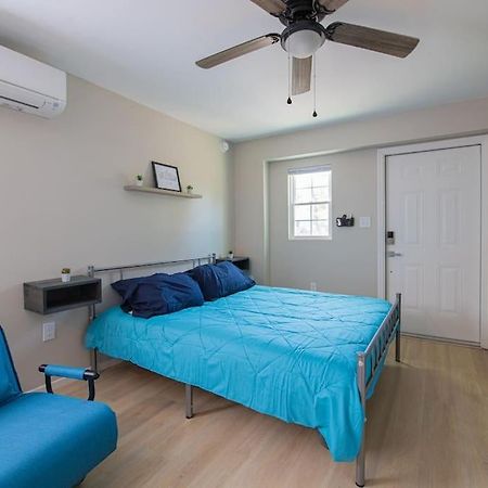 Thecozycorner In Concord Apartment Bagian luar foto